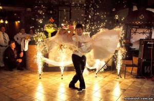 Свадебный танец - DiaDance - школа спортивного танца | Стоимость, прайс-листы и цены в городе Полтава